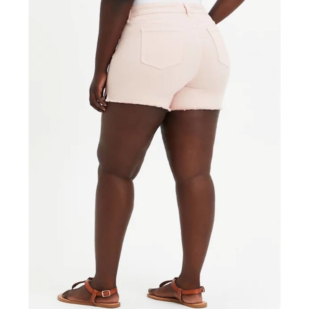 TORRID SIZE 20 HIGH RISE SHORT VINTAGE STRETCH - Picture 4 of 8